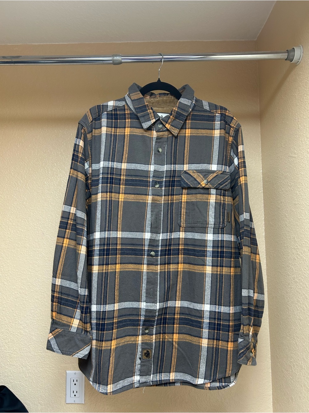 Legendary Whitetails Gray, Navy & orange Plaid Button-Down Shirt. Flannel